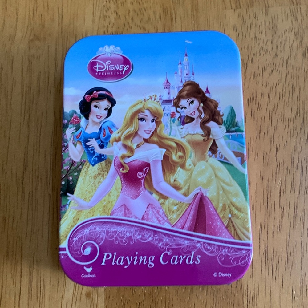 ❤️🎁New Sealed In Tin Box Disney Princess Playing Cards Gift